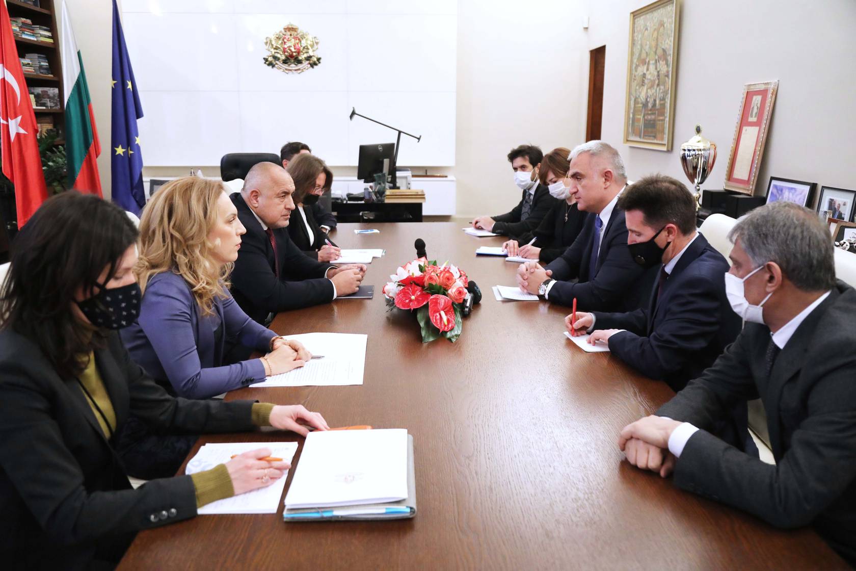 Среща на премиера и министъра на туризма с министъра на културата и туризма на Турция